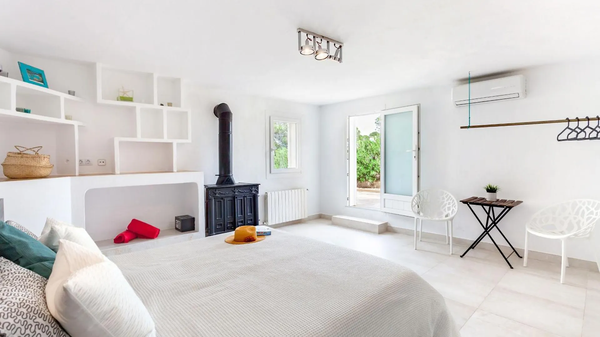 Villa Torre Mar With Swimming Pool And 100M To The Beach Santanyi Holiday home